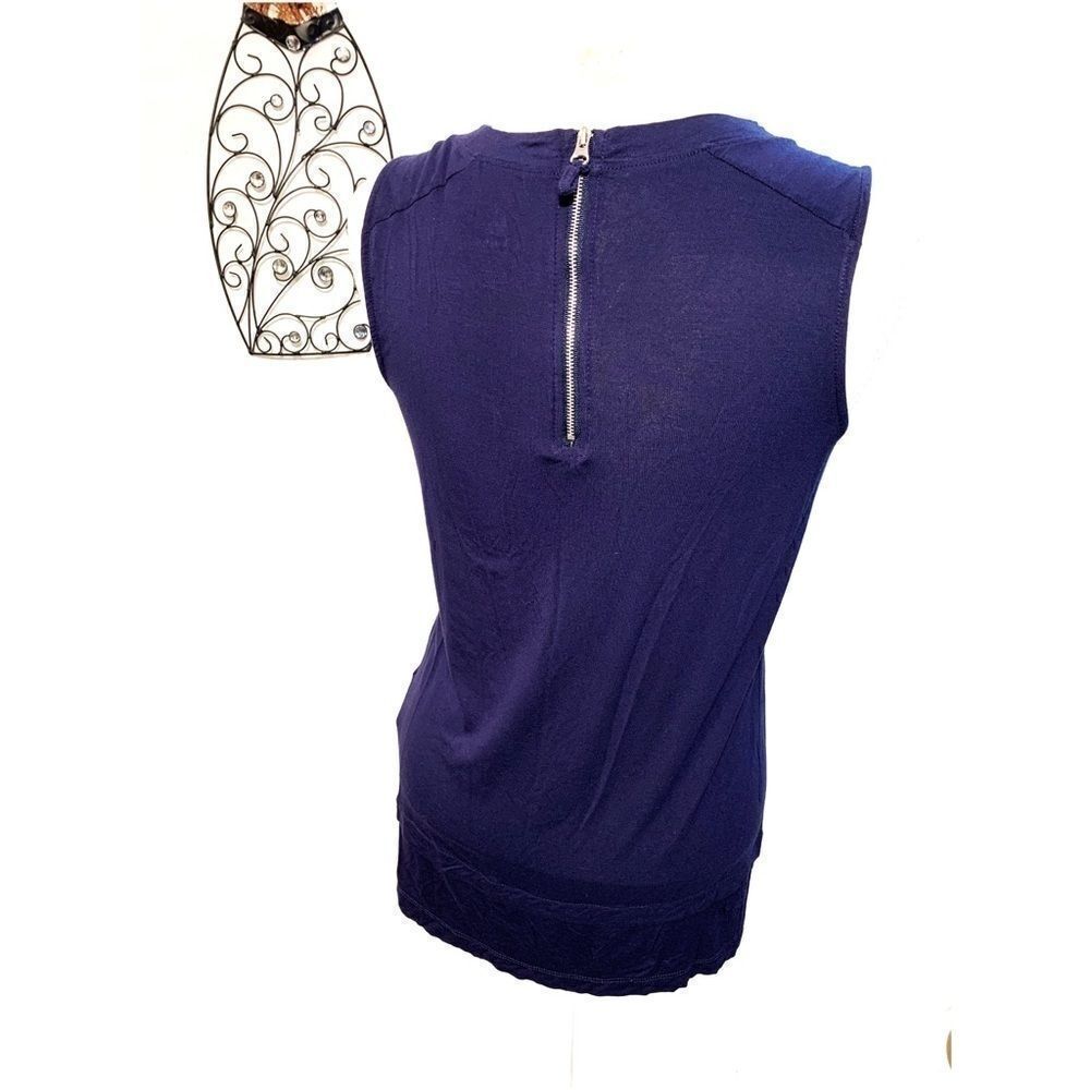 NWOT Disney Top - Picture 4 of 8